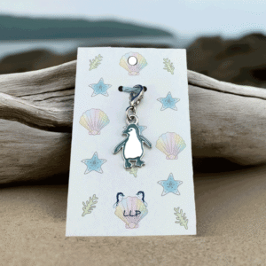 little-teal-penguin-charm-packaging