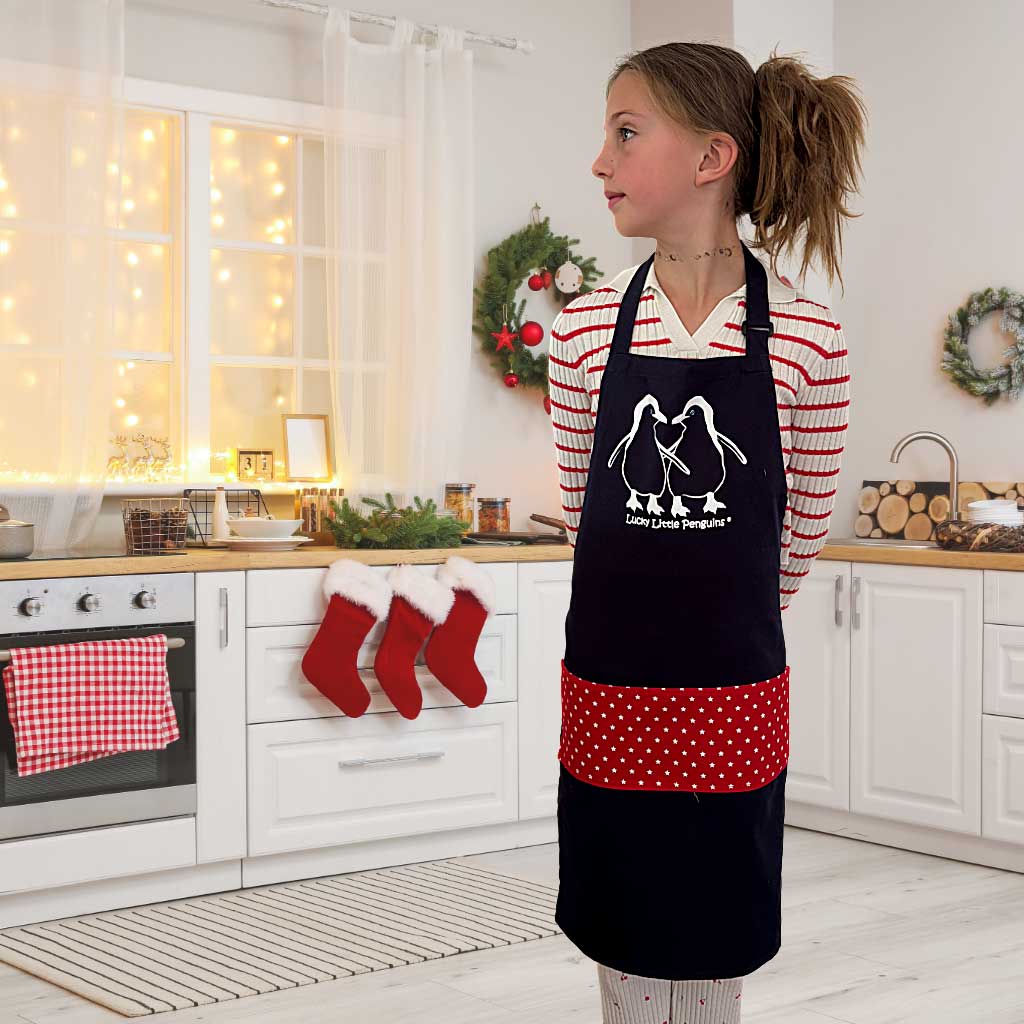 blue apron with red pocket